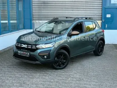 Gebraucht Dacia Sandero Extreme 91 PS (66 kW) 2025 Grün Limousine