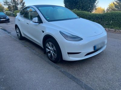 gebraucht Tesla Model Y SR Weiß LFP