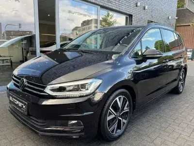 Gebraucht VW Touran Business 150 PS (110 kW) 2024 Schwarz Van / Kleinbus