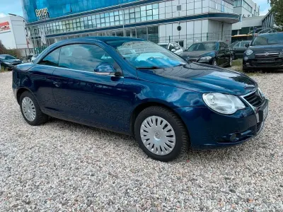 Gebraucht VW Eos 116 PS (85 kW) 2007 Blau Cabrio