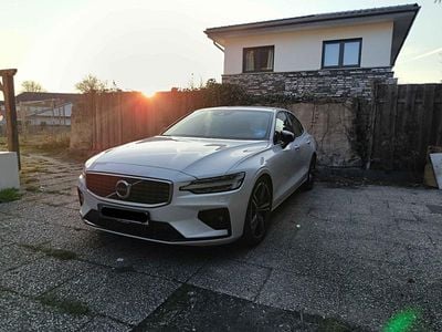 Gebraucht Volvo S60 R-Design 197 PS (144 kW) 2020 Weiß Limousine