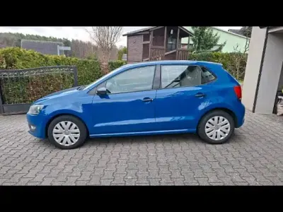 Gebraucht VW Polo 90 PS (66 kW) 2011 Blau Kleinwagen