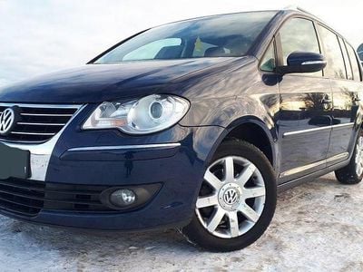 Blau Gebraucht 2010 VW Touran Highline Van / Kleinbus | 7.300 € (Fairer Preis)