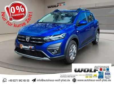 Gebraucht Dacia Sandero Comfort 91 PS (66 kW) 2022 Blau SUV