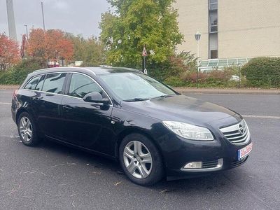 Gebraucht Opel Insignia Selection 110 PS (80 kW) 2012 Schwarz Kombi