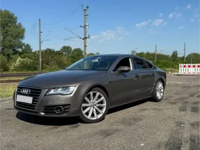 Gebraucht Audi A7 Sportback Comfort 245 PS (180 kW) 2010 Braun Kleinwagen
