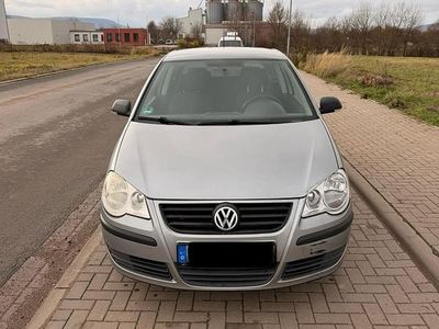 Grau Gebraucht 2007 VW Polo Kleinwagen | 900 € (Guter Preis)