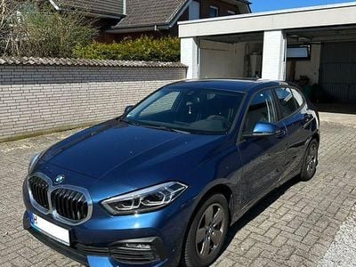 Gebraucht BMW 118 Advantage 136 PS (100 kW) 2021 Blau Kleinwagen