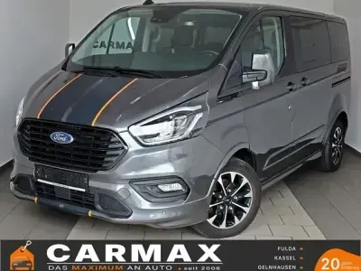 Usado Ford Tourneo Custom Sport 198 HP (145 kW) 2020 Cinzento Van