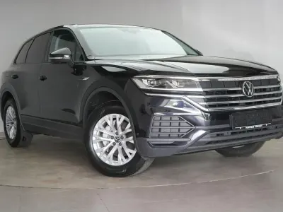 Gebraucht VW Touareg 231 PS (169 kW) 2022 Schwarz SUV