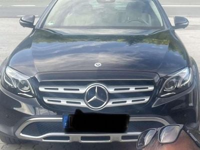 Schwarz Gebraucht 2019 Mercedes E220 Avantgarde Kombi | 31.400 € (Etwas zu teuer)