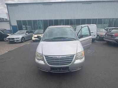 Gebraucht 2005 Chrysler Voyager Van / Kleinbus | 3.200 € (Teuer)