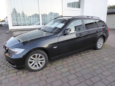 gebraucht BMW 320 d Touring / Black Sapphire Metallic/ Sehr guter Zustand/ Diplomatenwagen