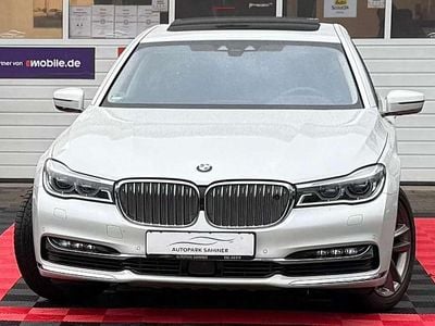 Mineralweiss metallic Gebraucht 2018 BMW 760 Limousine | 69.999 €