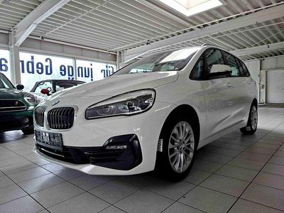Gebraucht BMW 220 Sport Line 190 PS (139 kW) 2021 Alpin weiss Kombi