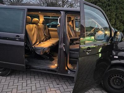 Gebraucht VW Caravelle 140 PS (102 kW) 2010 Violet Van / Kleinbus