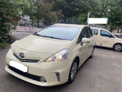 Toyota Prius+