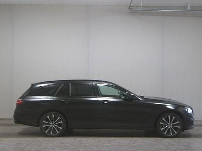 Usata Mercedes E300 Avantgarde 306 CV (225 kW) 2021 Nero Berlina