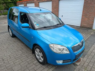 Używany Skoda Roomster 105 KM (77 kW) 2007 Niebieski Minivan