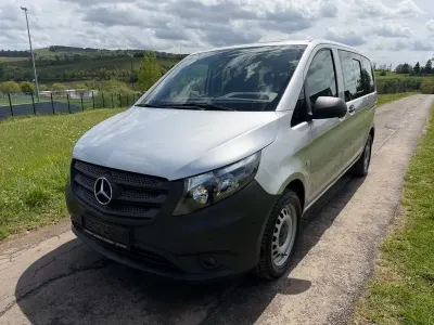 Gebraucht Mercedes Vito 163 PS (119 kW) 2020 Silber Van