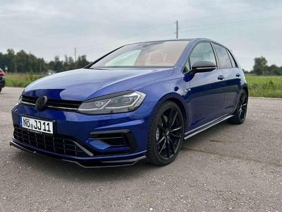 Blau Gebraucht 2019 VW Golf VII R Kleinwagen | 29.999 € (Etwas zu teuer)