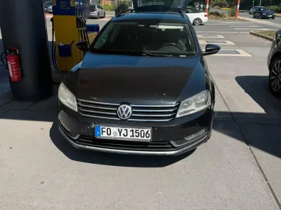Gebraucht VW Passat 140 PS (102 kW) 2011 Schwarz Kombi
