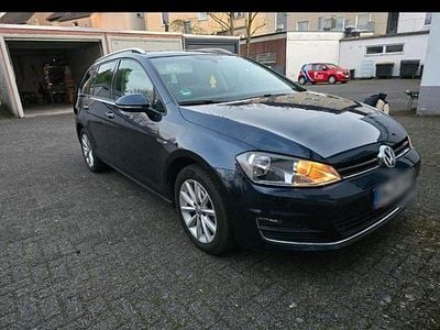 Blau Gebraucht 2015 VW Golf VII LOUNGE Kombi | 7.000 € (Guter Preis)