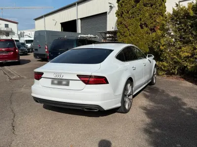 Gebraucht Audi A7 Sportback 272 PS (200 kW) 2015 Weiß Kleinwagen