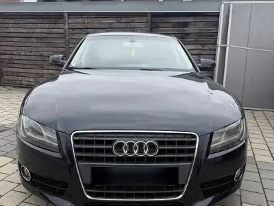 Gebraucht Audi A5 Sportback 179 PS (131 kW) 2011 Blau Kleinwagen