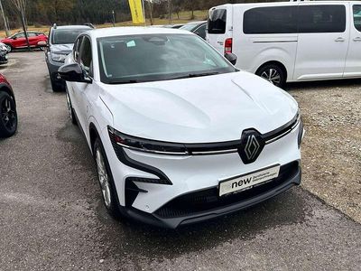 Gebraucht Renault Megane E-Tech Evolution 96 kW (131 PS) 2022 Arktisweiß (weiß) Limousine