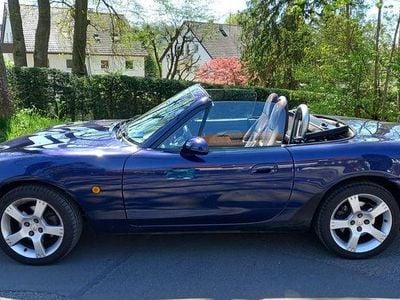 Second-hand Mazda MX5 110 CP (80 kW) 2003 Gri Cabrio