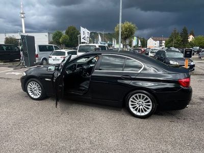 BMW 523