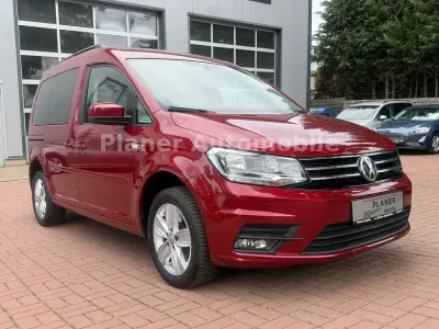 Gebraucht VW Caddy Comfortline 150 PS (110 kW) 2018 Rot Van / Kleinbus