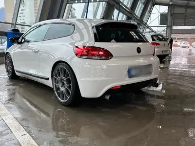 Gebraucht VW Scirocco 200 PS (147 kW) 2009 Weiß Coupé