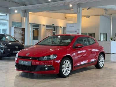 Rot Gebraucht 2010 VW Scirocco Coupé | 11.799 € (Etwas zu teuer)