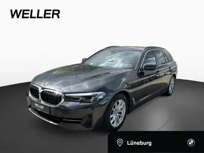 Gebraucht BMW 520 Comfort Edition 190 PS (139 kW) 2023 Sophistograu (grau) Kombi
