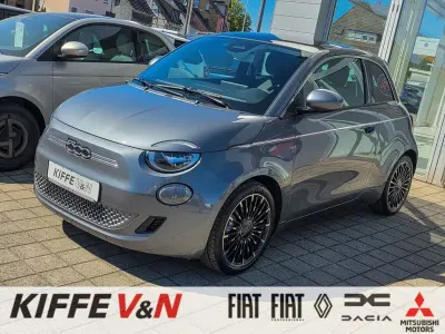 Second-hand Fiat 500e Icon 86 kW (118 CP) 2022 Gri Hatchback
