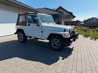 Gebraucht Jeep Wrangler Sahara 190 PS (139 kW) 1997 Weiß SUV