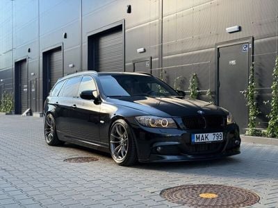 BMW 325