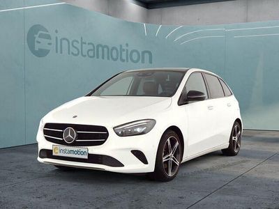 Gebraucht Mercedes B200 Night 163 PS (119 kW) 2020 Weiß Kleinwagen
