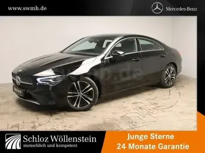 Gebraucht Mercedes CLA200 Progressive 150 PS (110 kW) 2025 Schwarz Coupé