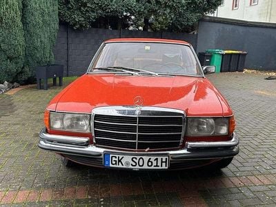 Usata Mercedes 280 SE 177 CV (130 kW) 1977 Arancione Berlina