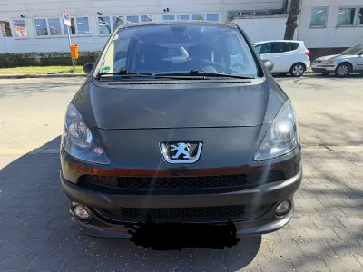 Gebraucht Peugeot 1007 105 PS (77 kW) 2006 Schwarz Van / Kleinbus