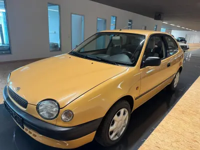 Occasion Toyota Corolla 86 ch (63 kW) 1998 Doré Citadine
