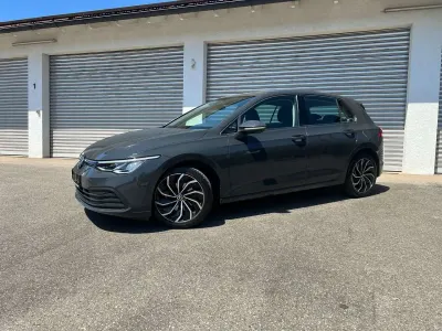 Gebraucht VW Golf VIII Life 131 PS (96 kW) 2021 Other Limousine