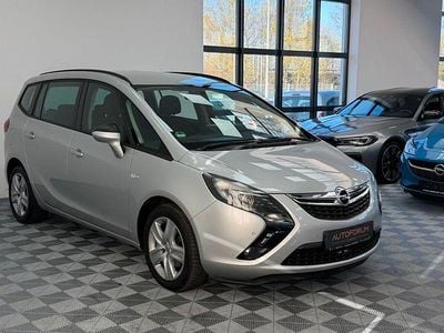 Gebraucht Opel Zafira Tourer Edition 140 PS (102 kW) 2016 Silber Van / Kleinbus