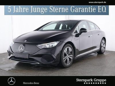 Mercedes EQE300