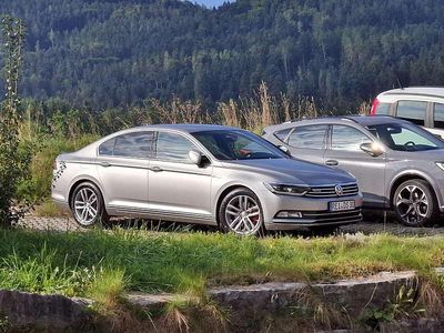 Gebraucht VW Passat Trendline 150 PS (110 kW) 2017 Grau Limousine