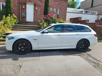 Gebraucht BMW 535 M Sport 313 PS (230 kW) 2015 Weiß Kombi