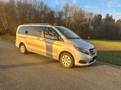 Usata Mercedes V220 160 CV (117 kW) 2018 Argento Monovolume